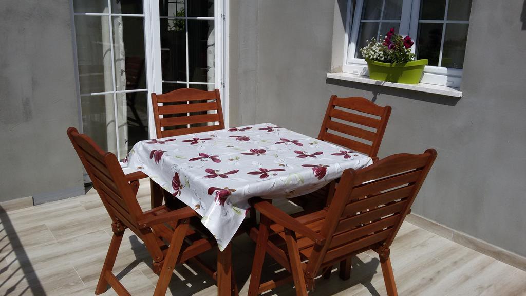 Apartman Viktorija Apartman Vodice Kültér fotó