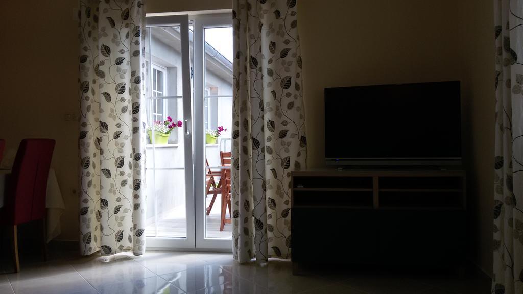 Apartman Viktorija Apartman Vodice Kültér fotó